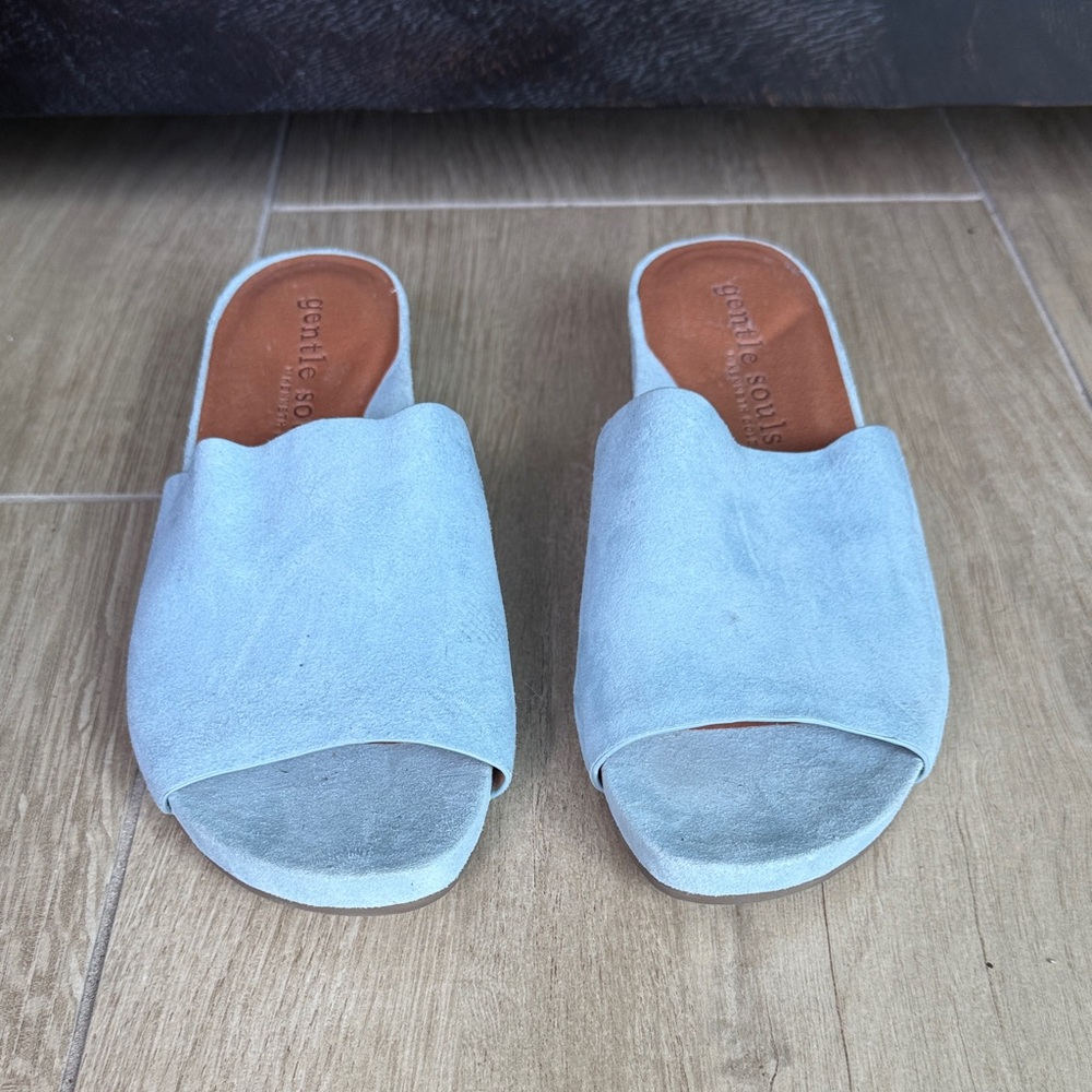 Gentle Souls Women's Light Blue Suede Mules